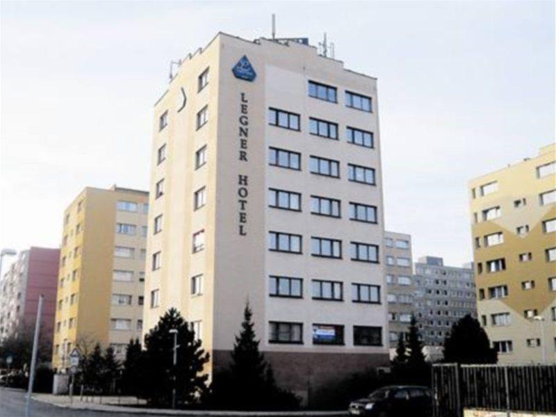 Hotel Legner Praha Libus Esterno foto